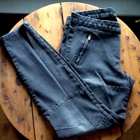 Guess Skinny Jeans - Picture 1 of 1